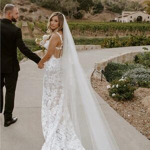 DOMINICA VEIL by galia Lahav